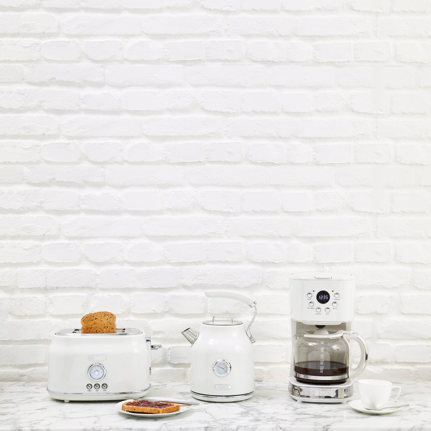 Haden Dorset 1.7L Electric Kettle - Ivory