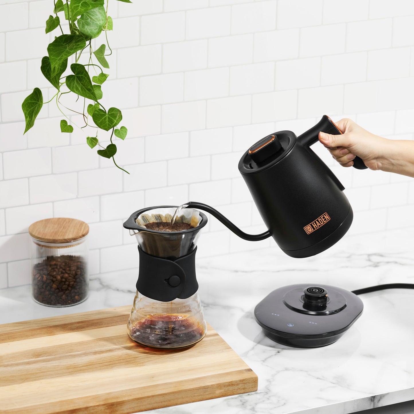 Haden Gooseneck Cordless Electric Kettle Black and Copper