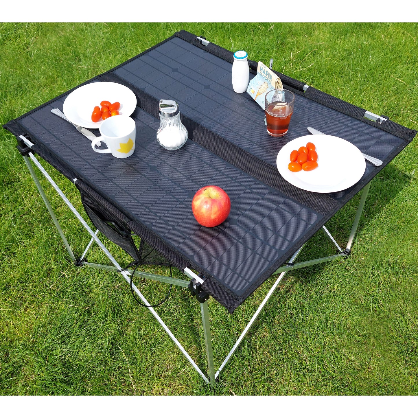 Technaxx TX-252 60-watt Foldable Solar Camping Table - Black